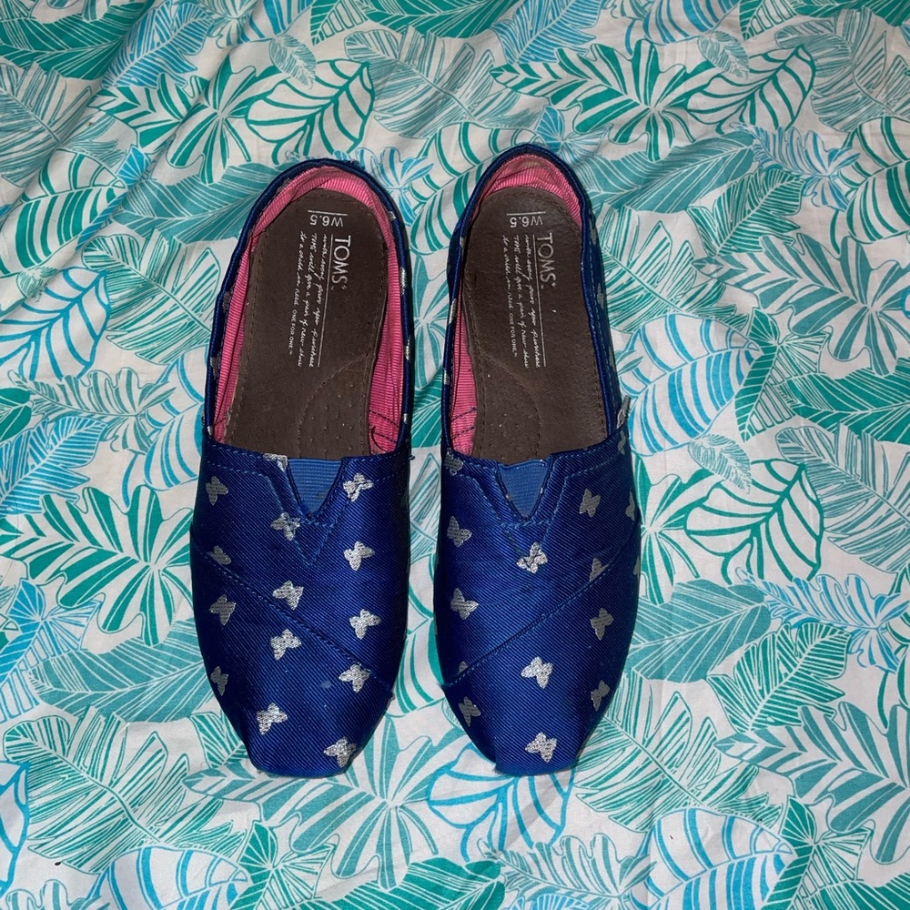 Butterfly Toms